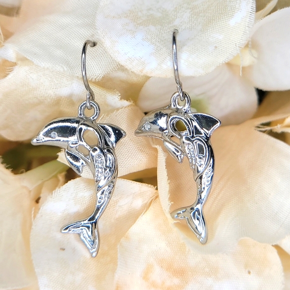 💍 Silver color Dolphin dangle earrings - Picture 1 of 6